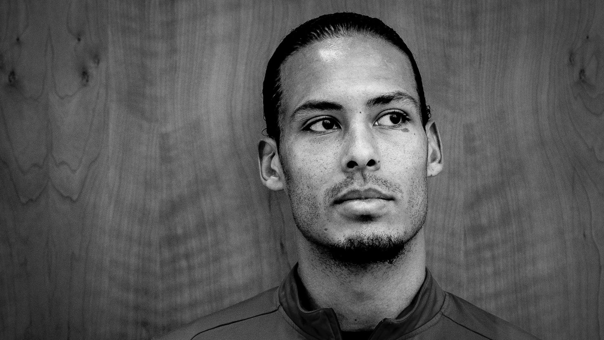 两国通过足 两国通过足