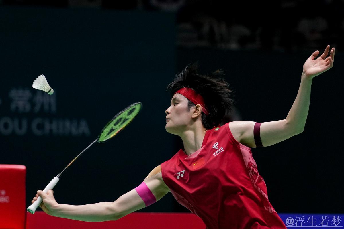 中国羽毛球公开赛女单八强战:邱品蒨对决王祉怡 中国羽毛球公开赛女单八强战:邱品蒨对决王祉怡